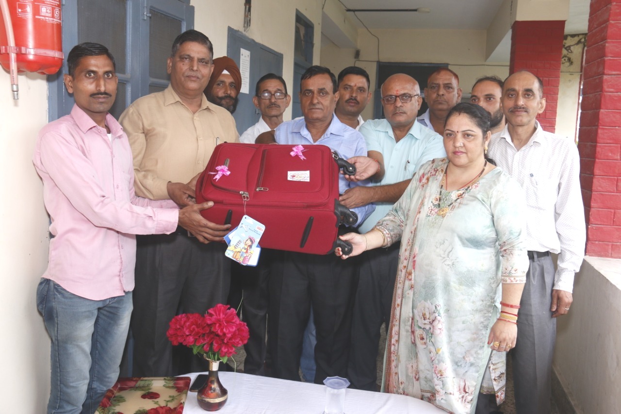 जिला सैनिक कल्याण बोर्ड से कुलदीप सिंह हुए सेवानिवृत