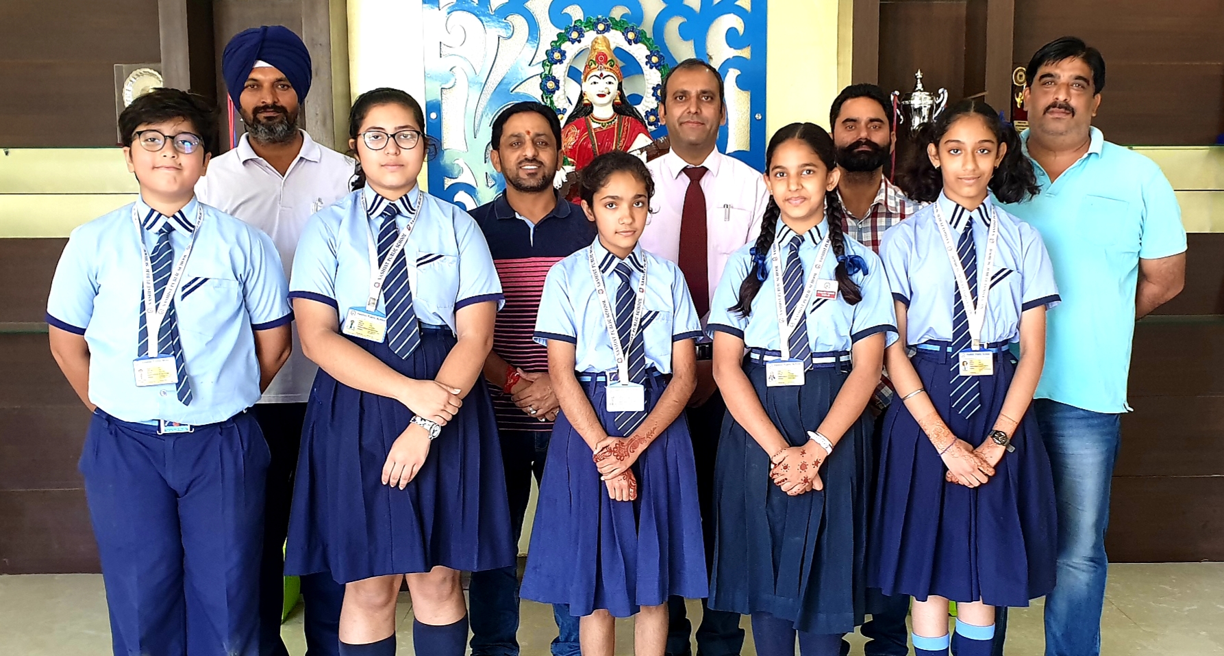 चिल्ड्रन साईंस कांग्रेस में वशिष्ठ पब्लिक स्कूल के बच्चों ने उतकृष्ट प्रदर्शन किया