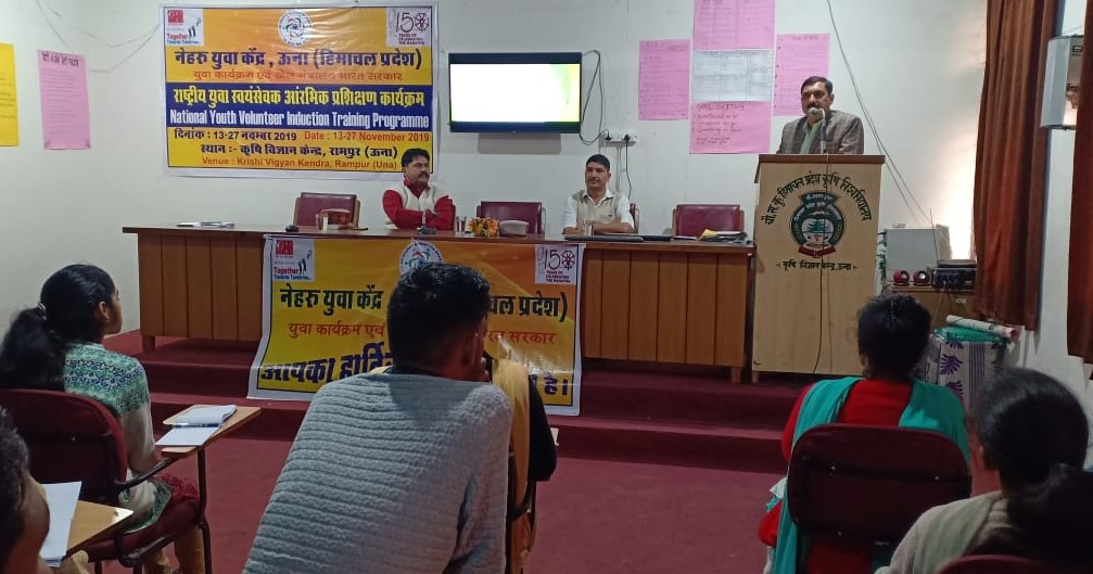 नशे से दूर रह कर सभ्य समाज के निर्माण की ओर बढ़े युवा - डॉ सुरेश जसवाल