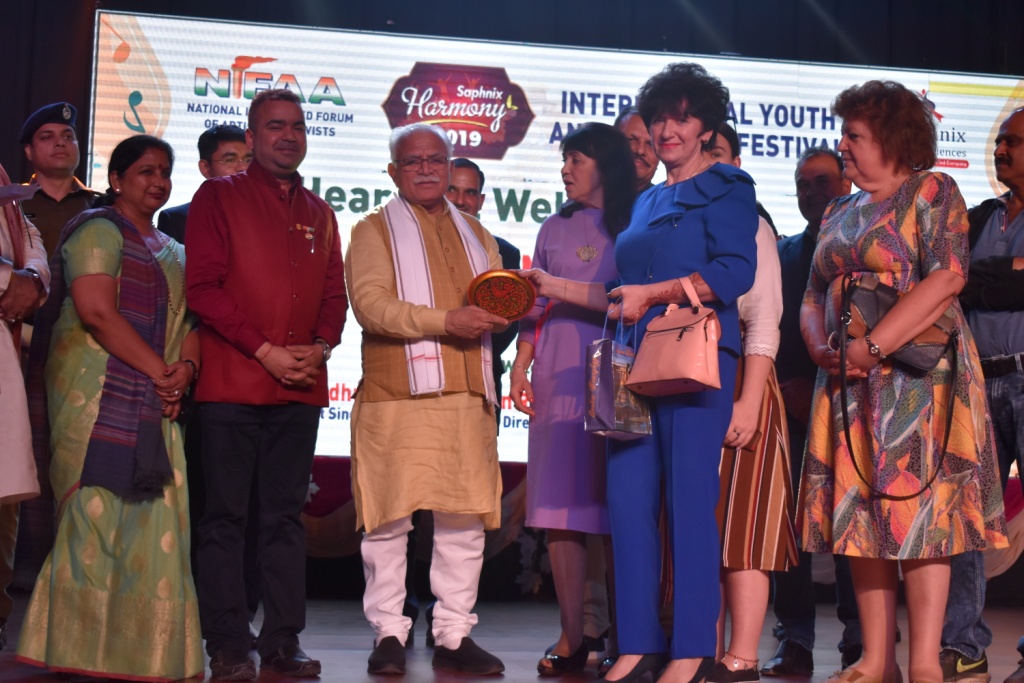 युवा अपनी छिपी प्रतिभा को पहचानें और देश की उन्नति में रचनात्मक योगदान देने के लिए आगे आएं : मनोहर लाल