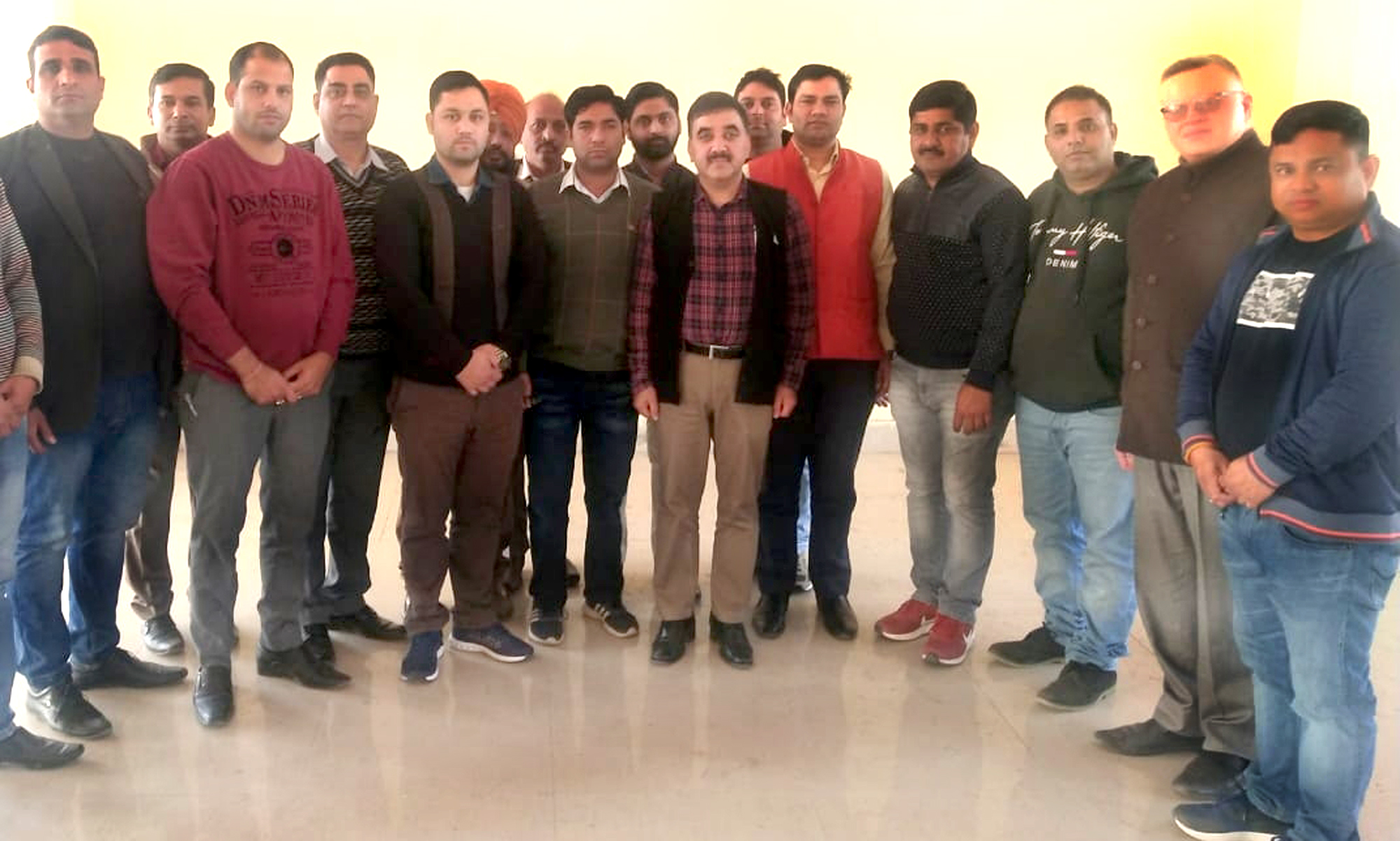 डिप्टी ड्रग कंट्रोलर मनीष कपूर ने दवा विक्रेताओं को दिए अहम निर्देश