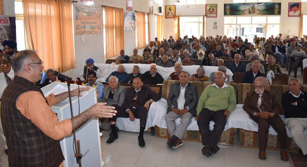 कर्ण पार्क में हरियाणा सिविल पैंशनर एसोसिएशन का वार्षिक कार्यक्रम हुआ सम्पन्न