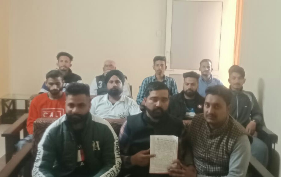 हरोली कांग्रेस चोर मचाए शोर मुकेश की चाटुकारिता करने वाले आज हरोली के खेबनहार बनने का ढोंग रच रहे -  रजत राणा