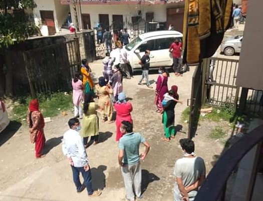 जमातियों को रिहायशी आबादी से दूर किसी मस्जिद में शिफ्ट करने की मांग