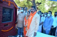 पशुपालन मंत्री वीरेंद्र कंवर ने डंगोली में 72 लाख रूपये से बनने वाले निर्माण सम्पर्क मार्ग का किया शिलान्यास