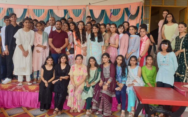 वशिष्ट पब्लिक स्कूल ऊना में 'शिक्षक दिवस' बड़ी धूमधाम से मनाया